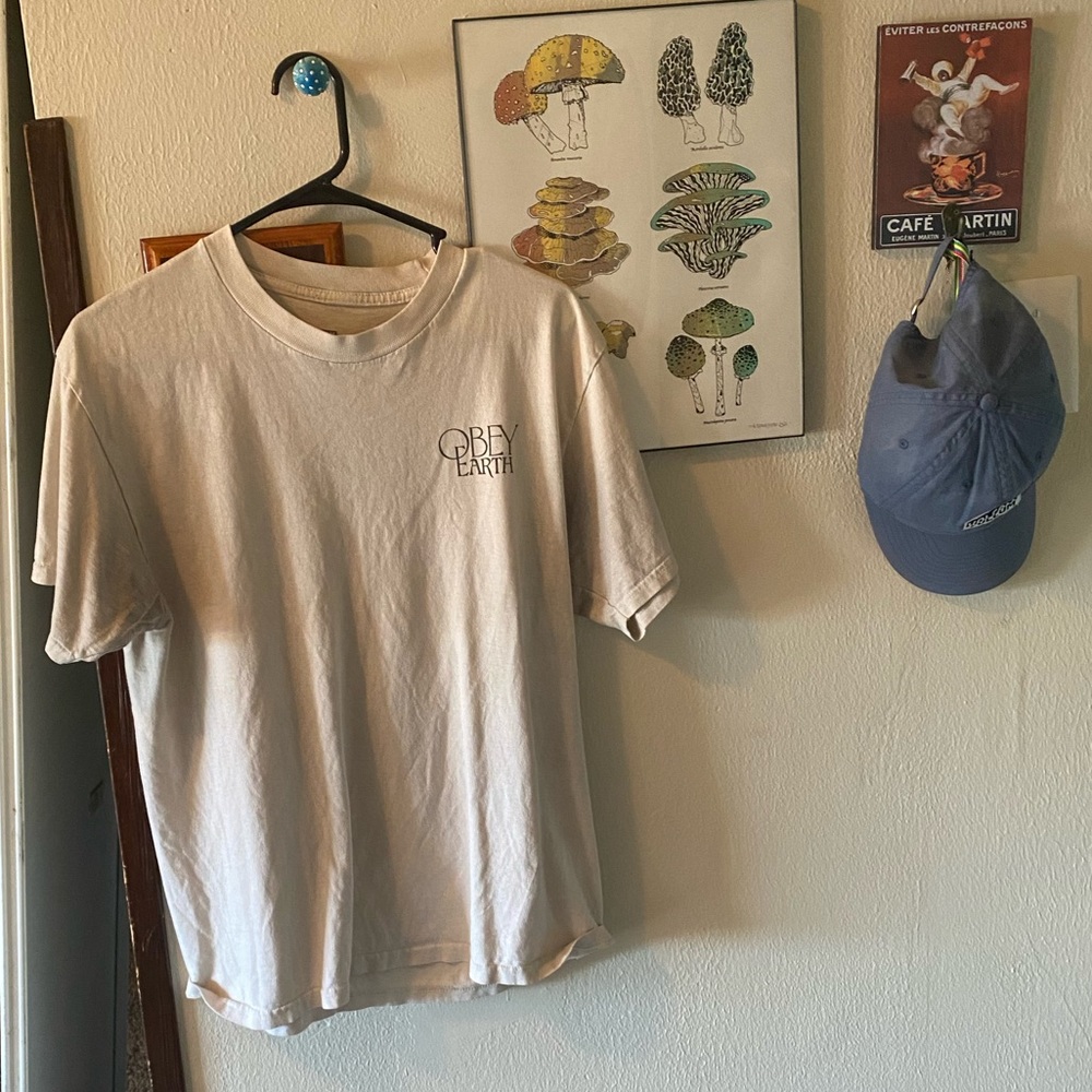 Obey shirt